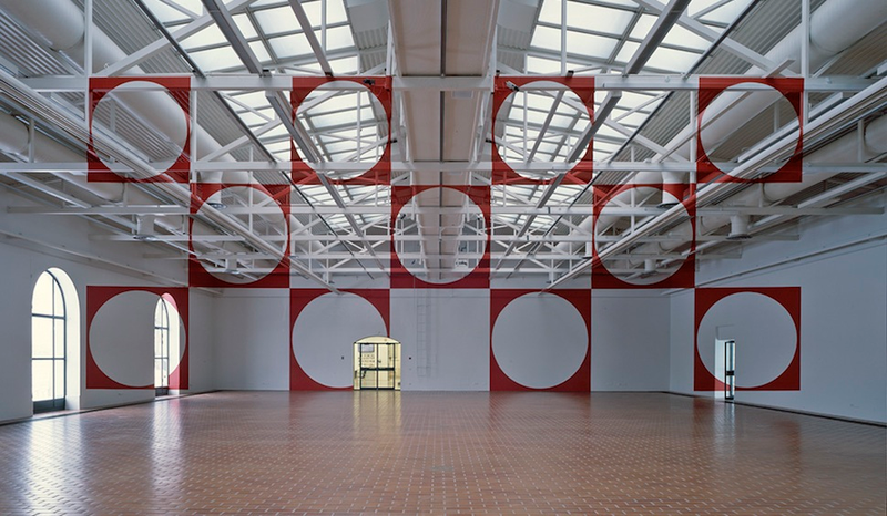 Illustration for article titled These large-scale anamorphic illusions are absolutely spectacular